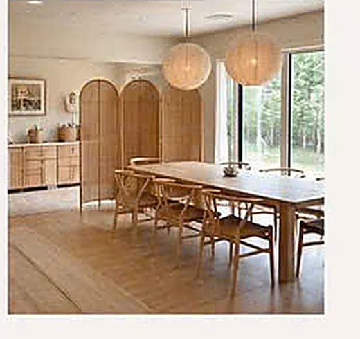 The Hosting House detail 2